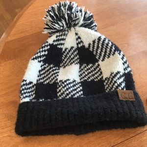 Cute hat. Worn maybe once. My head was too big. My loss your gain.